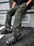 Men's Straight-Leg Cargo Pants with Flap Pockets